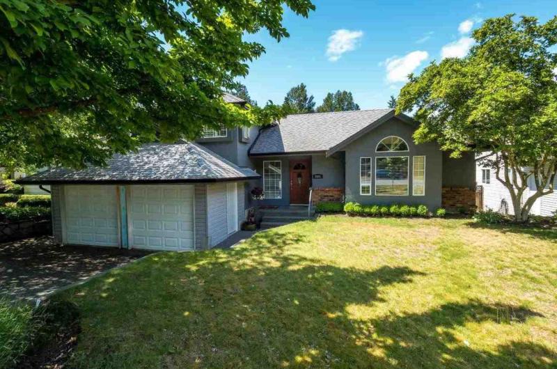 2001 Rufus Drive, Westlynn, North Vancouver 4
